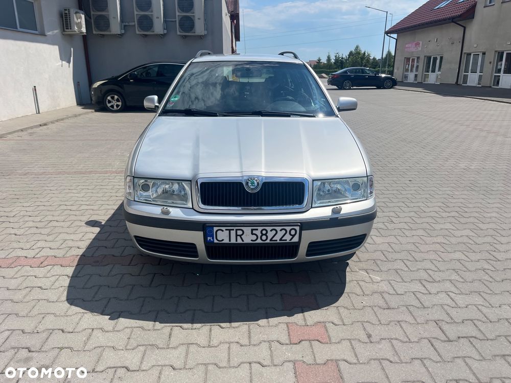 Skoda Octavia - 2