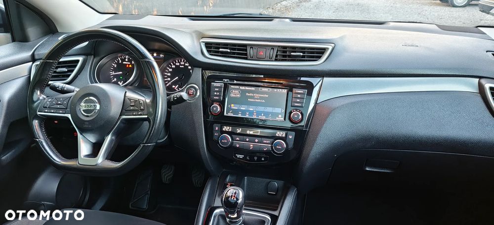 Nissan Qashqai - 16