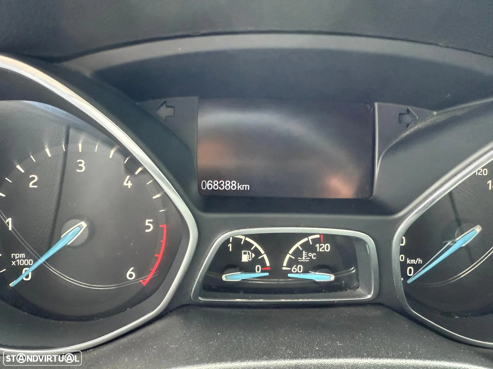 Ford Focus 1.5 TDCi Titanium - 18