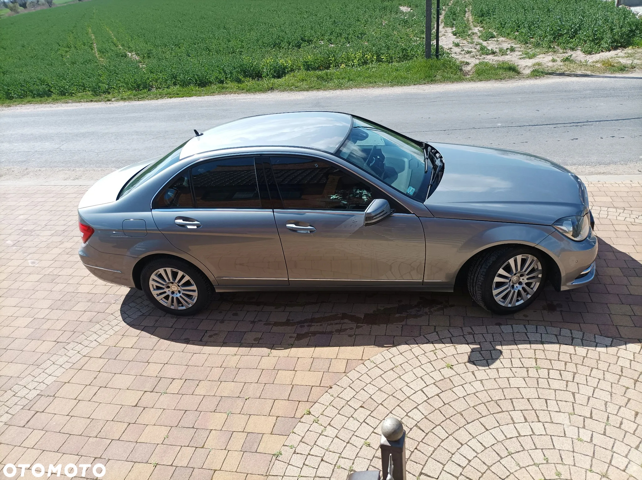 Mercedes-Benz Klasa C 180 (BlueEFFICIENCY) Avantgarde - 4