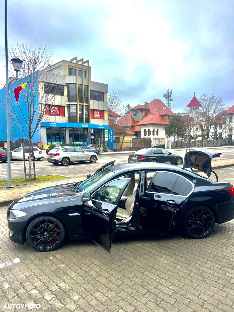 BMW Seria 5 525d Aut. - 1
