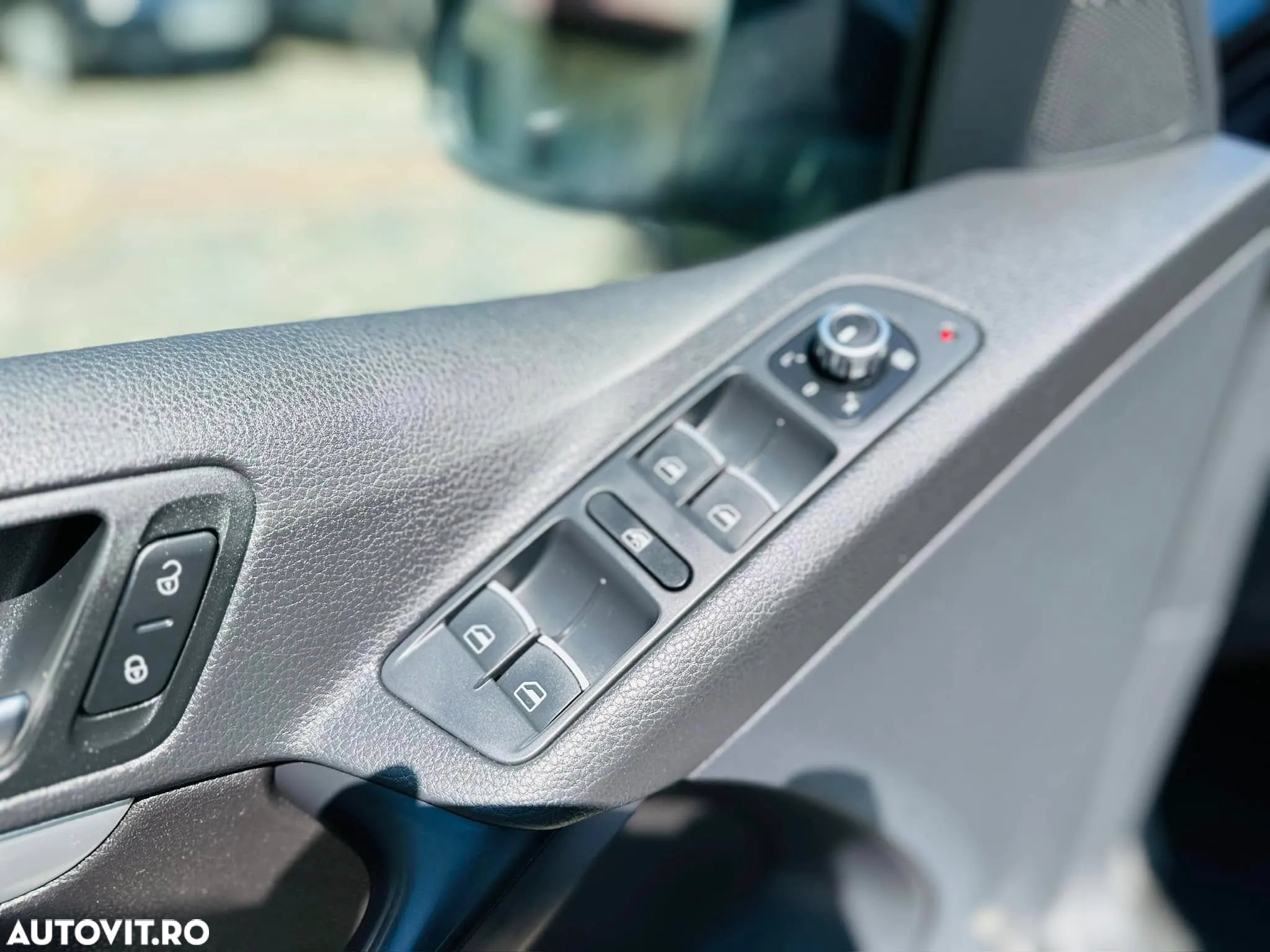 Volkswagen Tiguan - 20