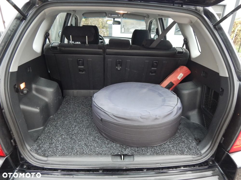 Hyundai Tucson 2.0 2WD GLS Style - 16