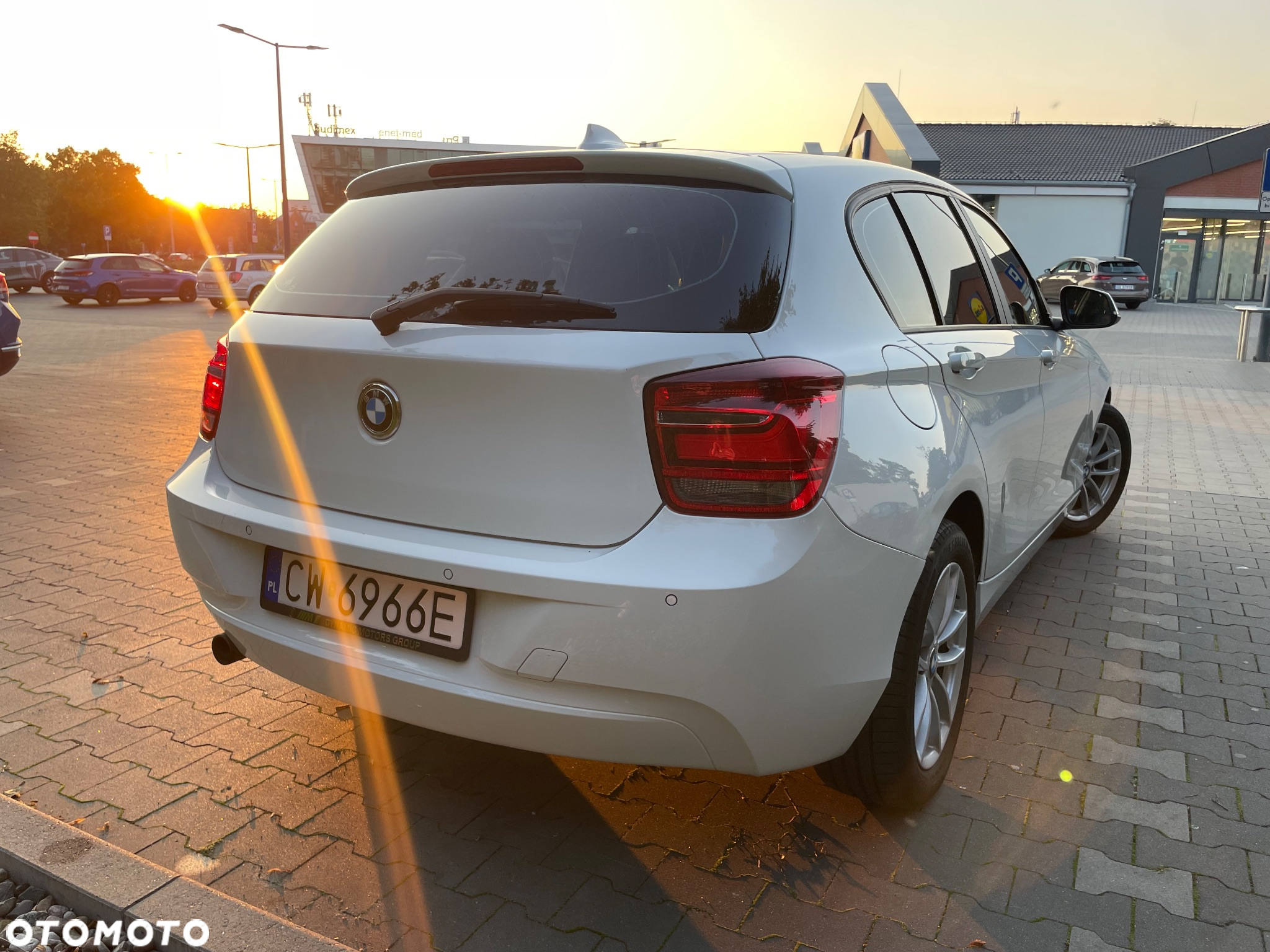 BMW Seria 1 - 19