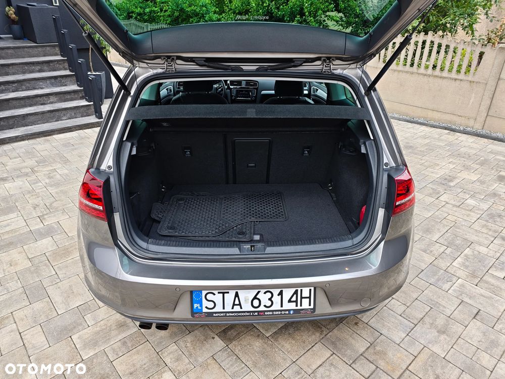 Volkswagen Golf 1.4 TSI BlueMotion Technology DSG Cup - 17