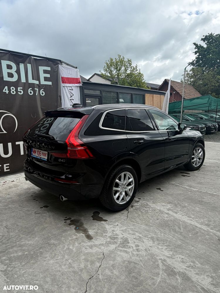 Volvo XC 60 D4 AWD Momentum - 29
