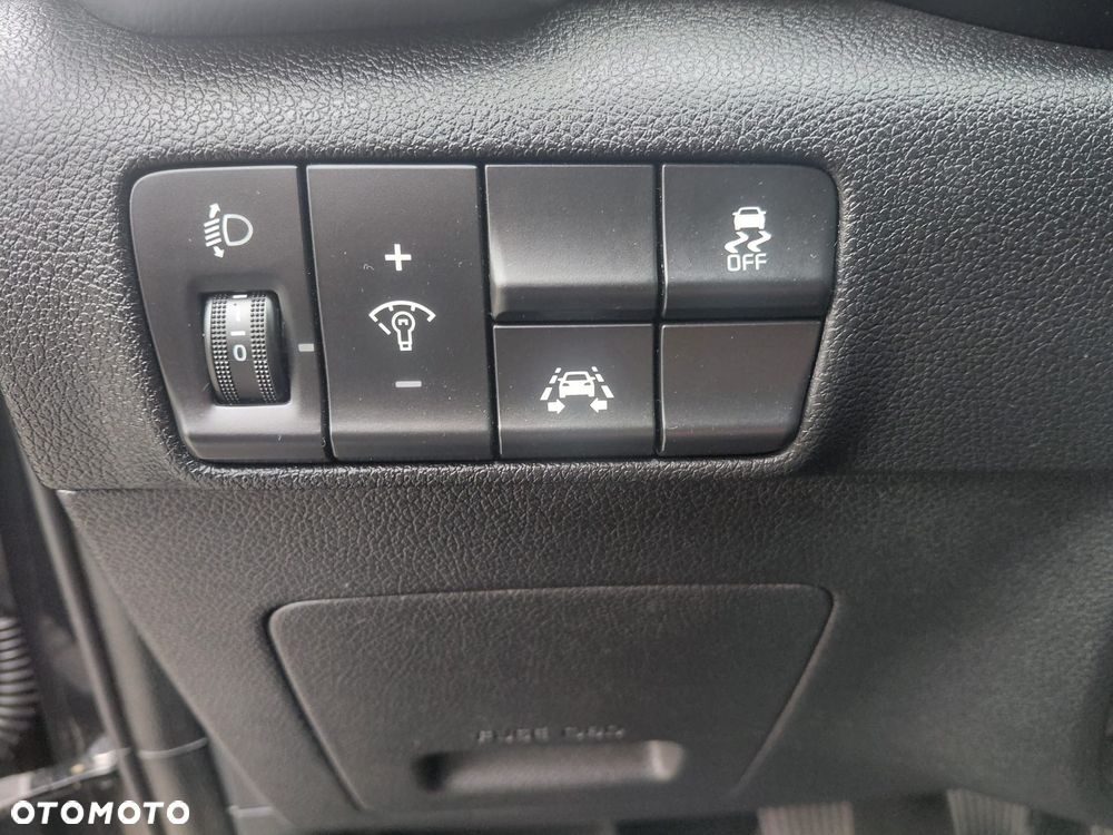 Kia Sportage 2.0 CRDI 4WD Fifa World Cup Edition - 13
