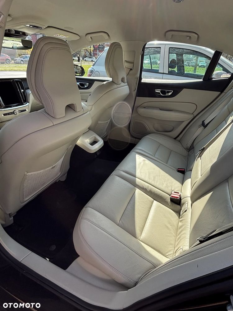 Volvo S60 B4 B Inscription - 12