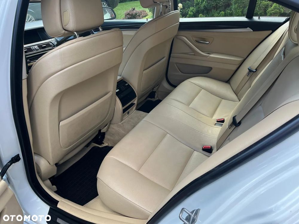 BMW Seria 5 530d - 17