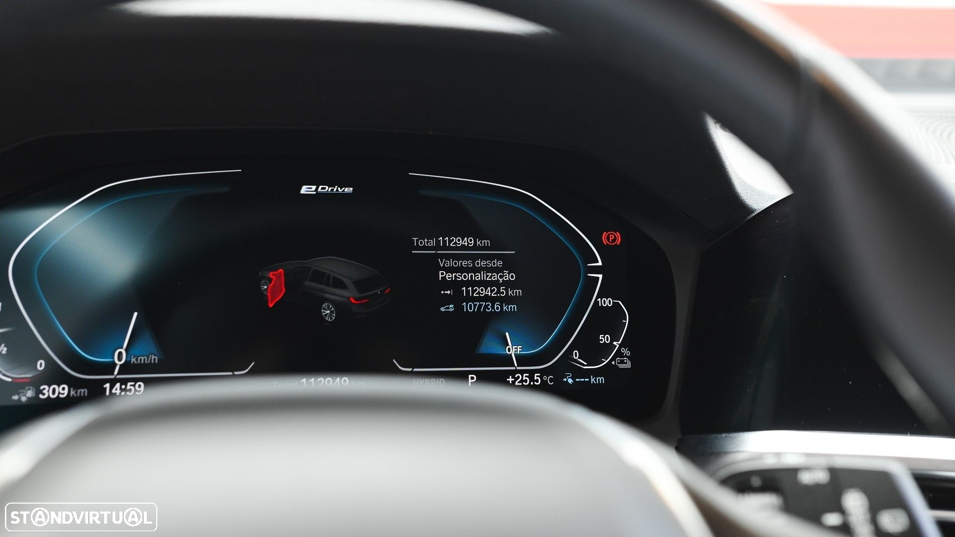 BMW 330 e Touring Line Sport Auto - 29