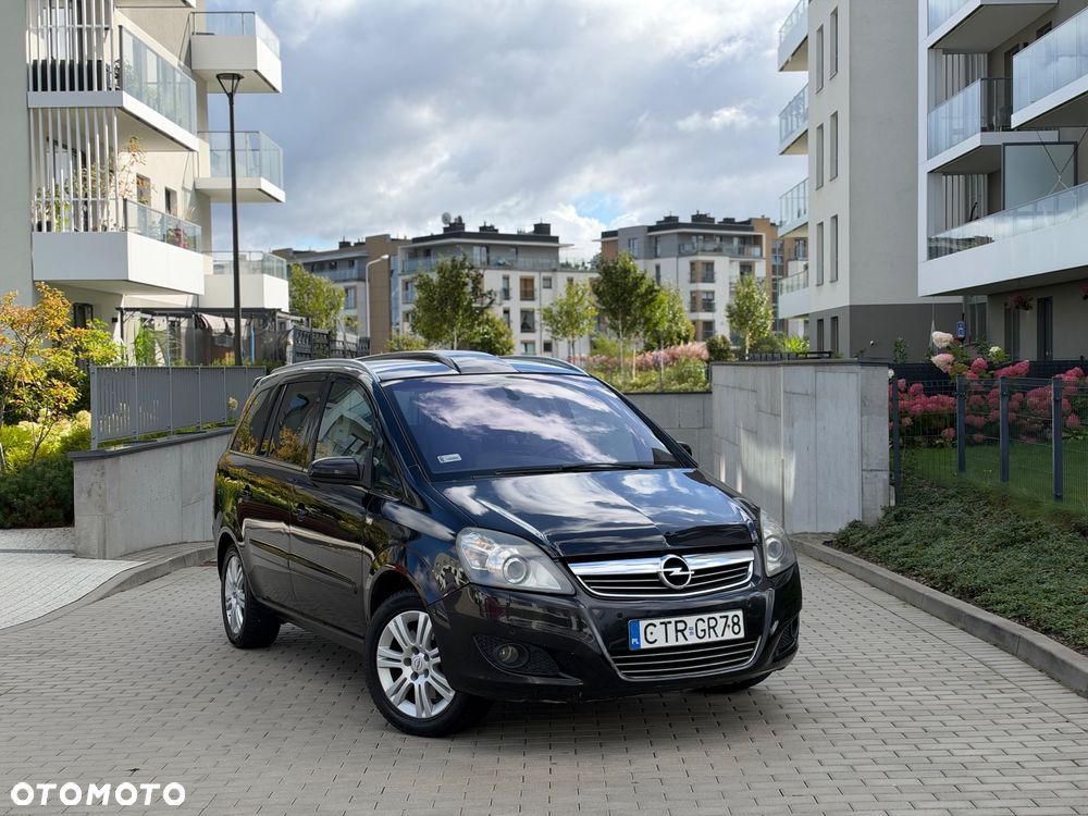 Opel Zafira 1.9 CDTI Cosmo - 8