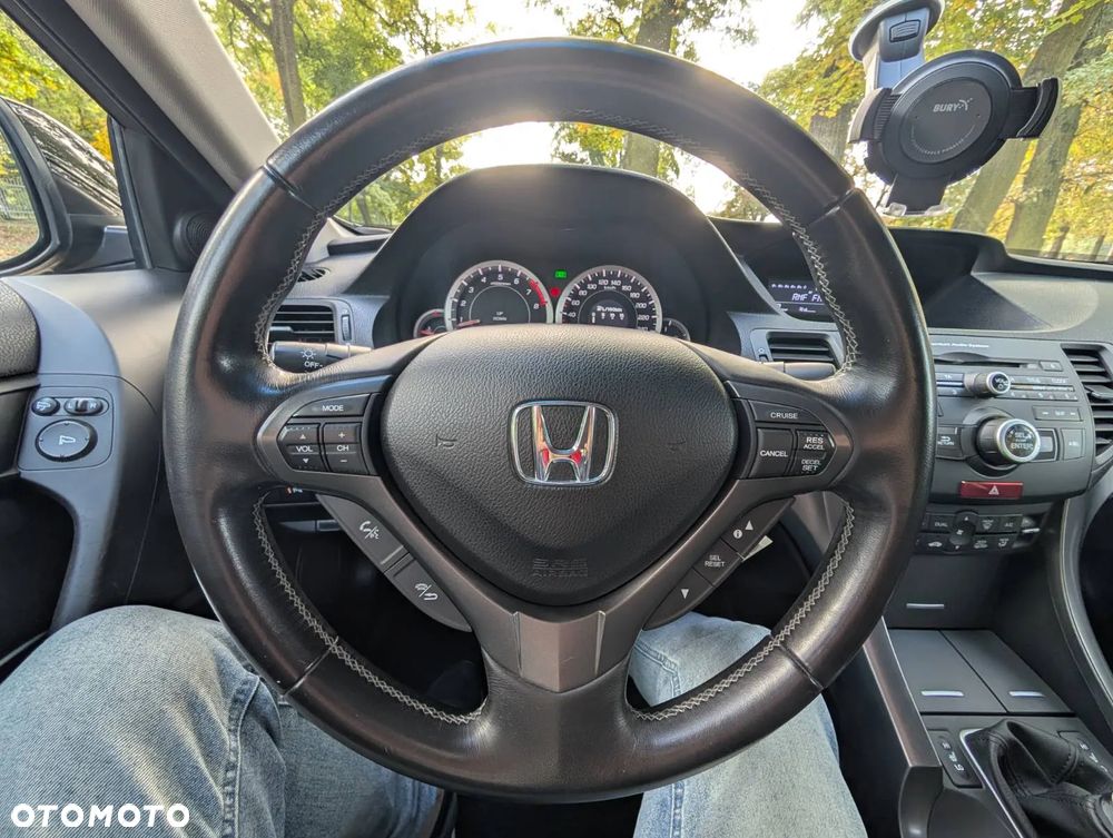 Honda Accord 2.0 Executive - 3