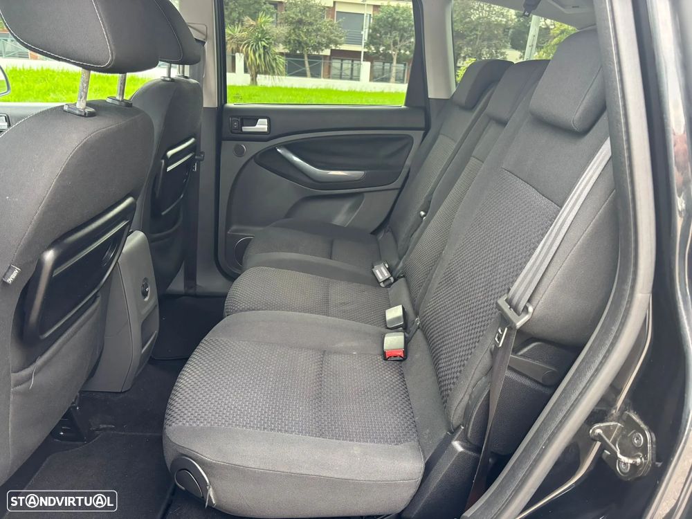 Ford C-Max 1.6 TDCi Titanium - 32