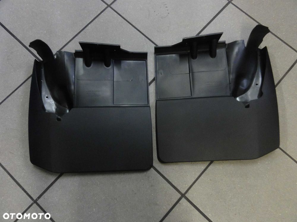 Chlapacze Sprinter Crafter Bliźniak Komplet