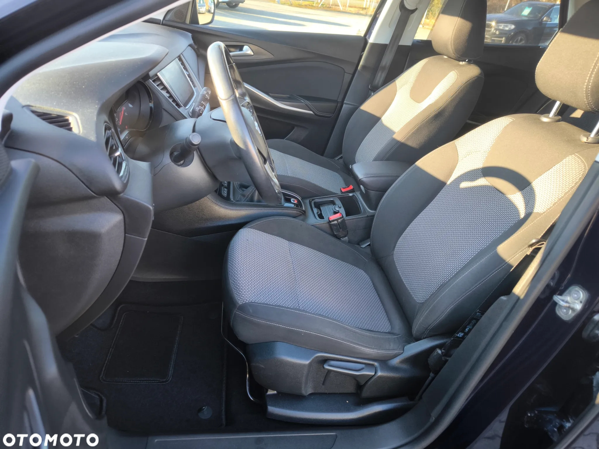 Opel Grandland X 1.6 CDTI Innovation S&S - 21