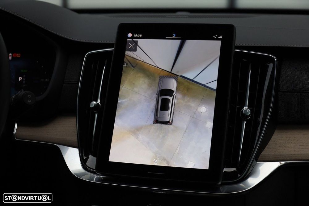 Volvo XC 90 2.0 T8 PHEV Plus Dark AWD - 32