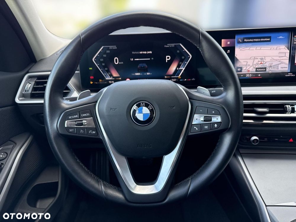 BMW Seria 3 320i - 29