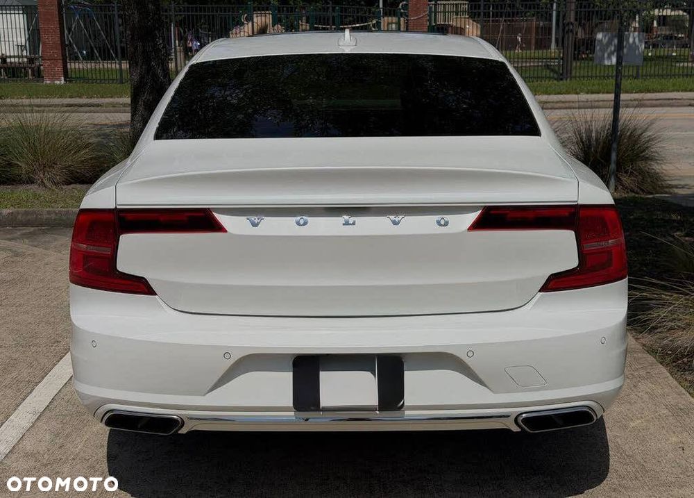 Volvo S90 T6 AWD Momentum - 2