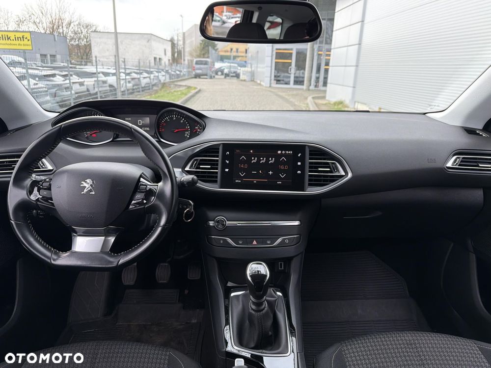 Peugeot 308 - 11