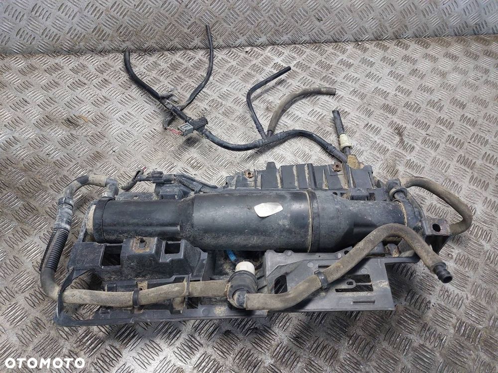 FILTR WĘGLOWY TAURUS IV 3.0 V6 4F13-9E857-CD - 3