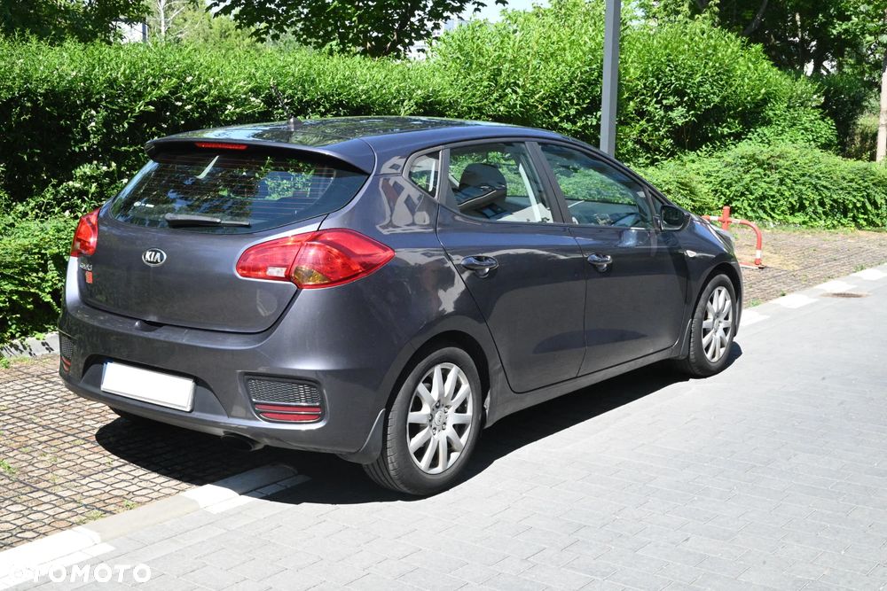 Kia Ceed 1.6 GDI L - 2