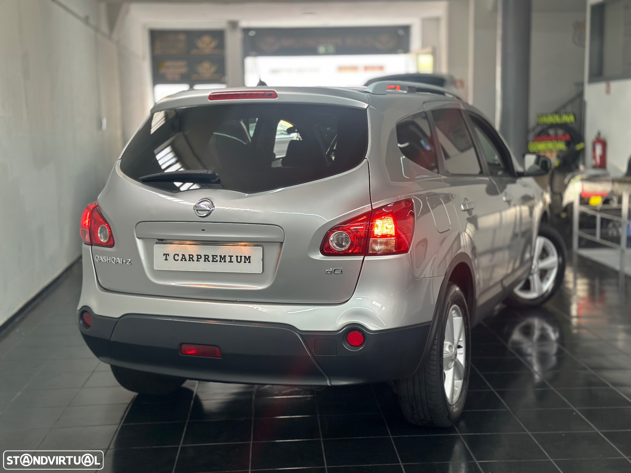 Nissan Qashqai +2 2.0 dCi Tekna Pele Preto +Navi - 8