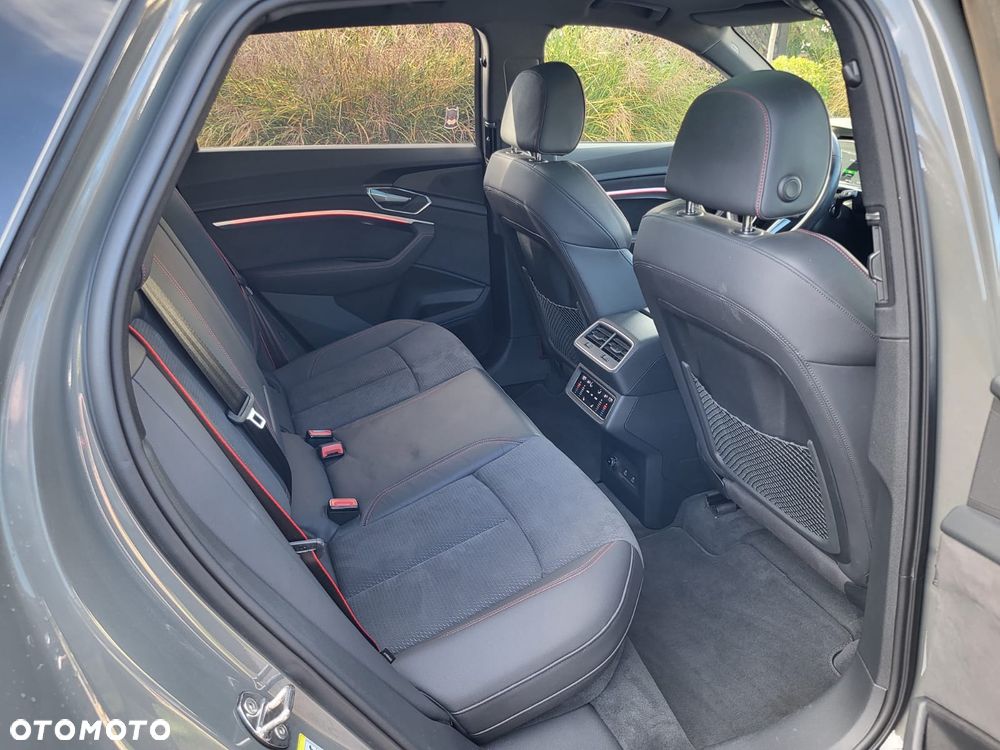 Audi Q8 e-tron 55 quattro S line - 15