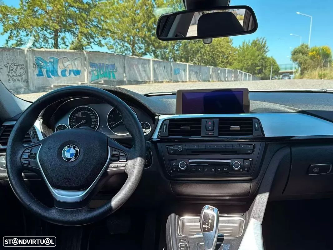 BMW 320 d Touring xDrive Aut. Sport Line - 8