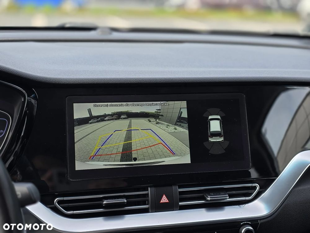 Kia Niro 1.6 GDI Hybrid L Business Line - 32