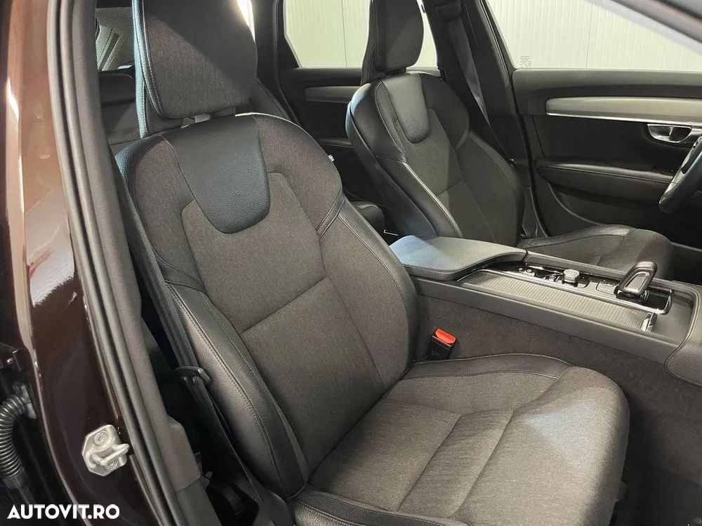 Volvo V90 V90CC B4 MHEV AT AWD Core - 9