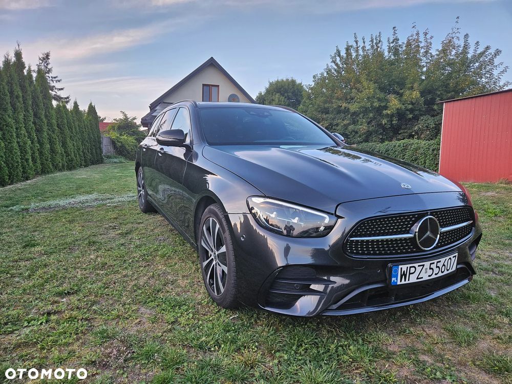 Mercedes-Benz Klasa E 300 de 4Matic 9G-TRONIC Avantgarde - 2