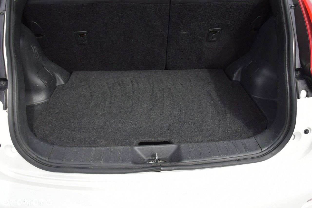 Nissan Juke 1.6 Acenta - 17