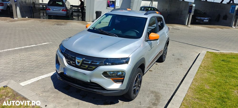 Dacia Spring - 4