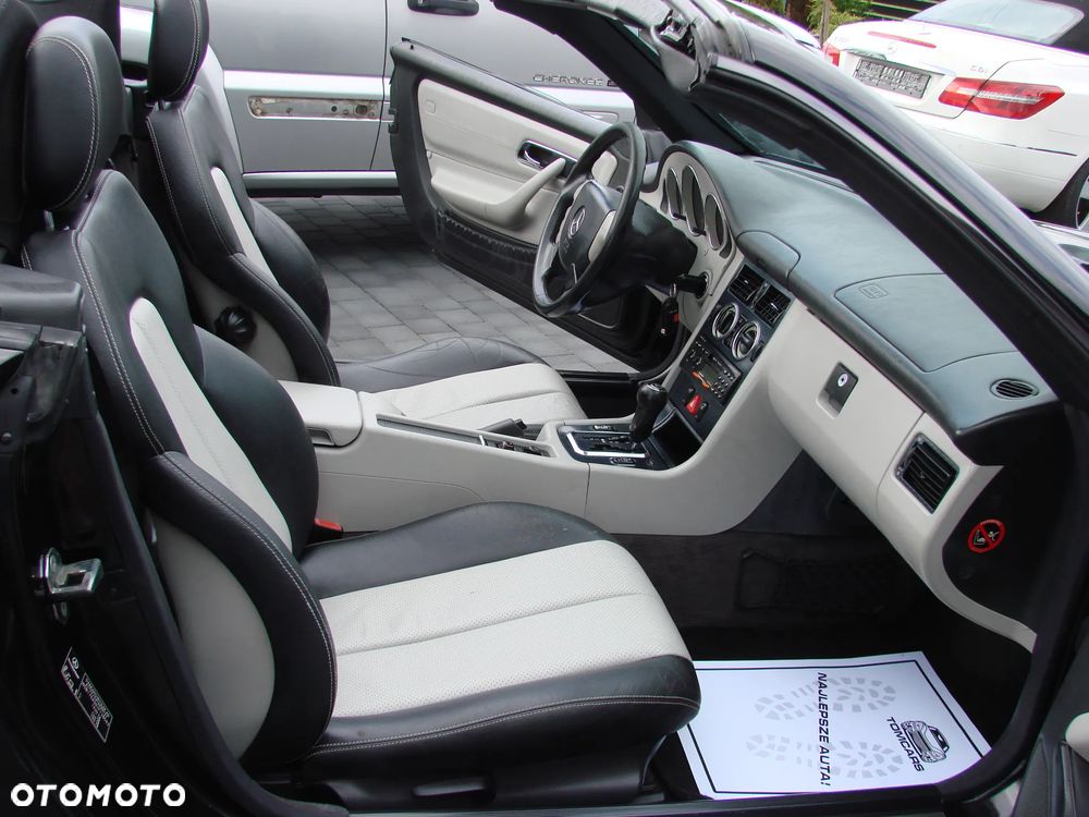 Mercedes-Benz SLK - 19