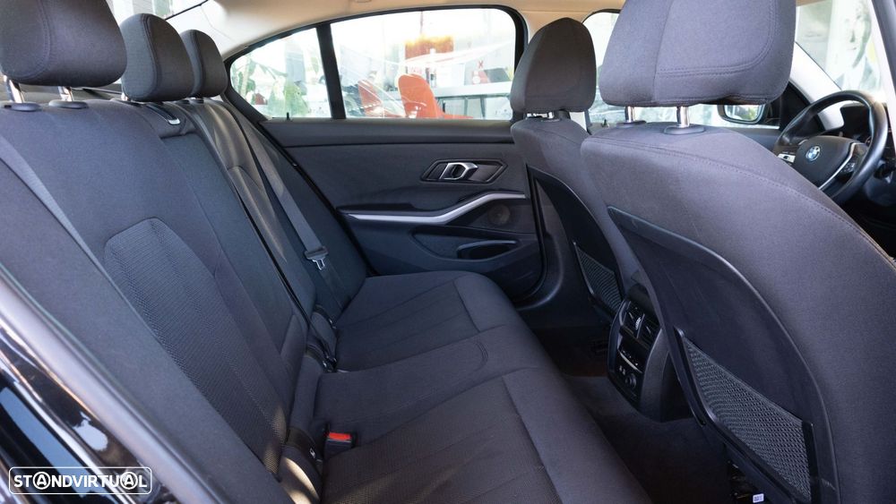 BMW 330 e Corporate Edition Auto - 10