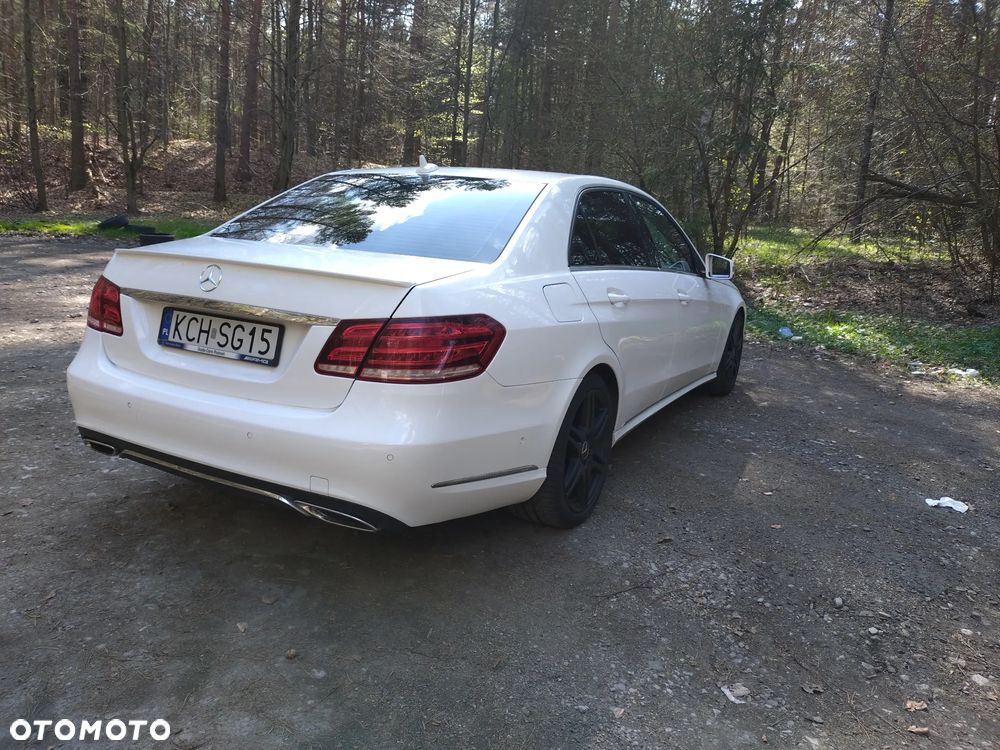 Mercedes-Benz Klasa E 200 7G-TRONIC - 3