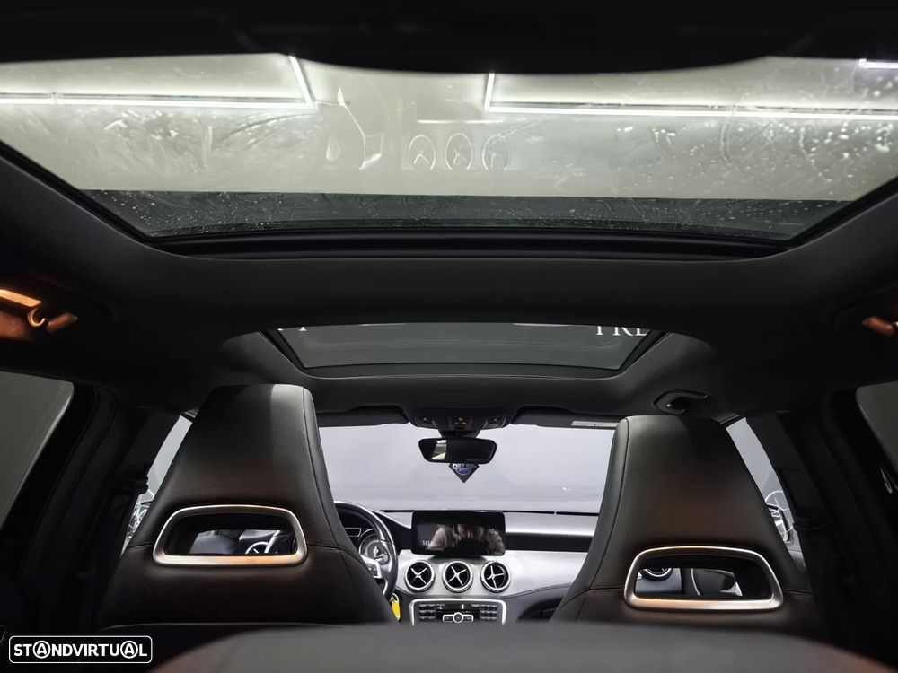 Mercedes-Benz GLA 200 d 7G-DCT AMG Line - 17