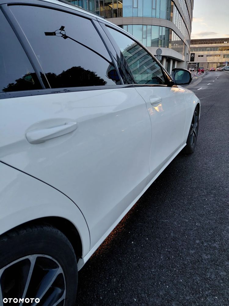 Mercedes-Benz Klasa E 220 d 9G-TRONIC - 17