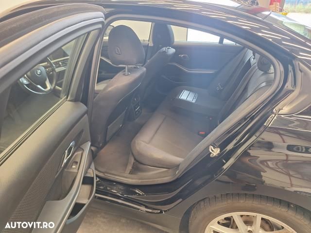 BMW Seria 3 - 11