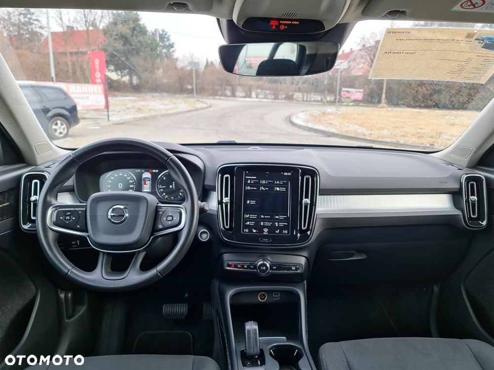 Volvo XC 40 D3 AWD Geartronic Momentum Pro - 16