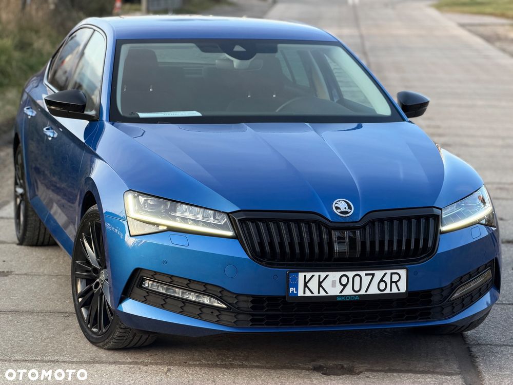 Skoda Superb 2.0 TDI SCR Style DSG - 3
