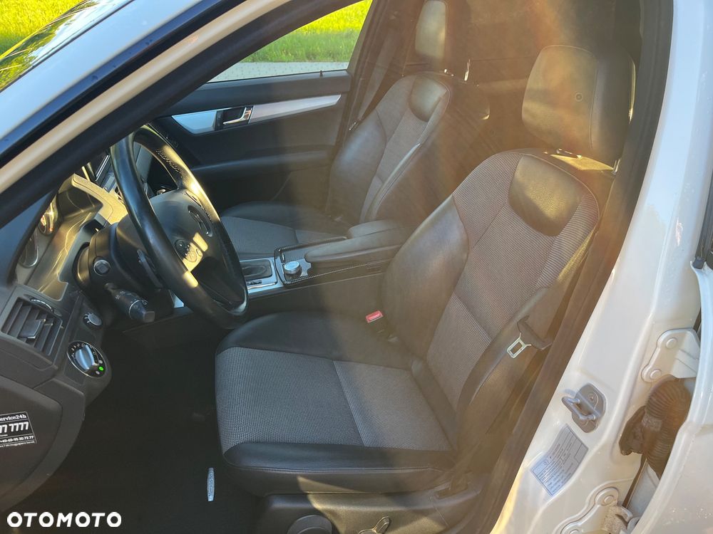 Mercedes-Benz Klasa C 200 Kompressor Automatik Avantgarde - 14