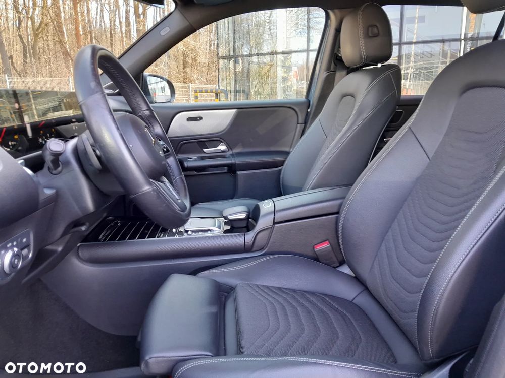 Mercedes-Benz GLB 250 4-Matic Style 8G-DCT - 10