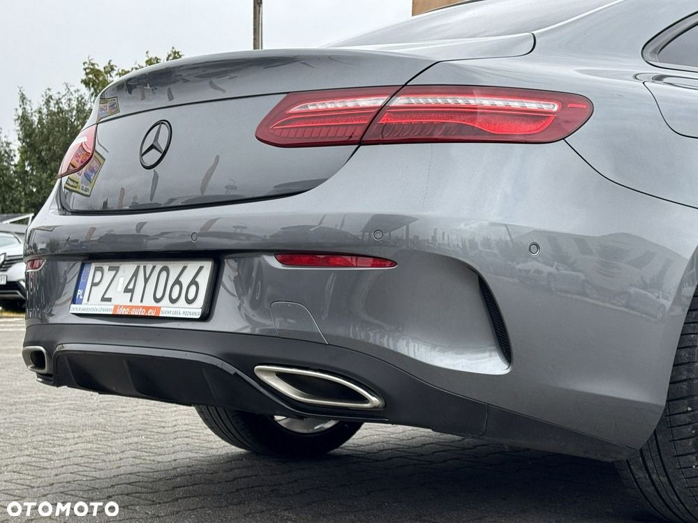 Mercedes-Benz Klasa E 200 4-Matic AMG - 11