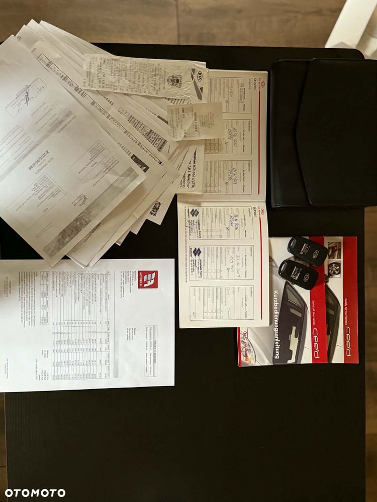Kia Ceed - 11