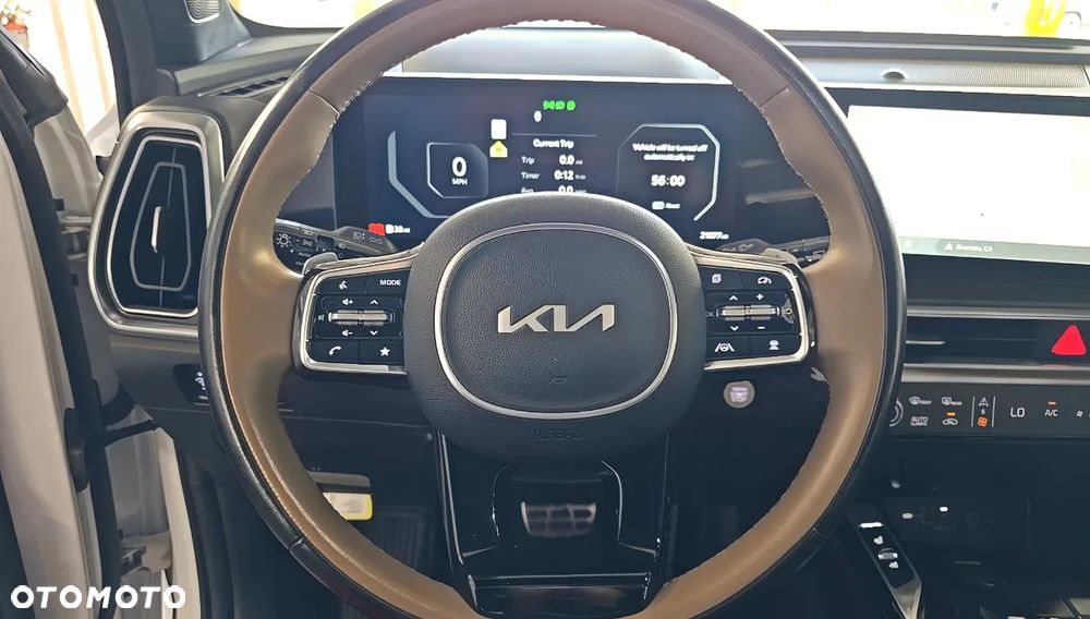 Kia Sorento - 10
