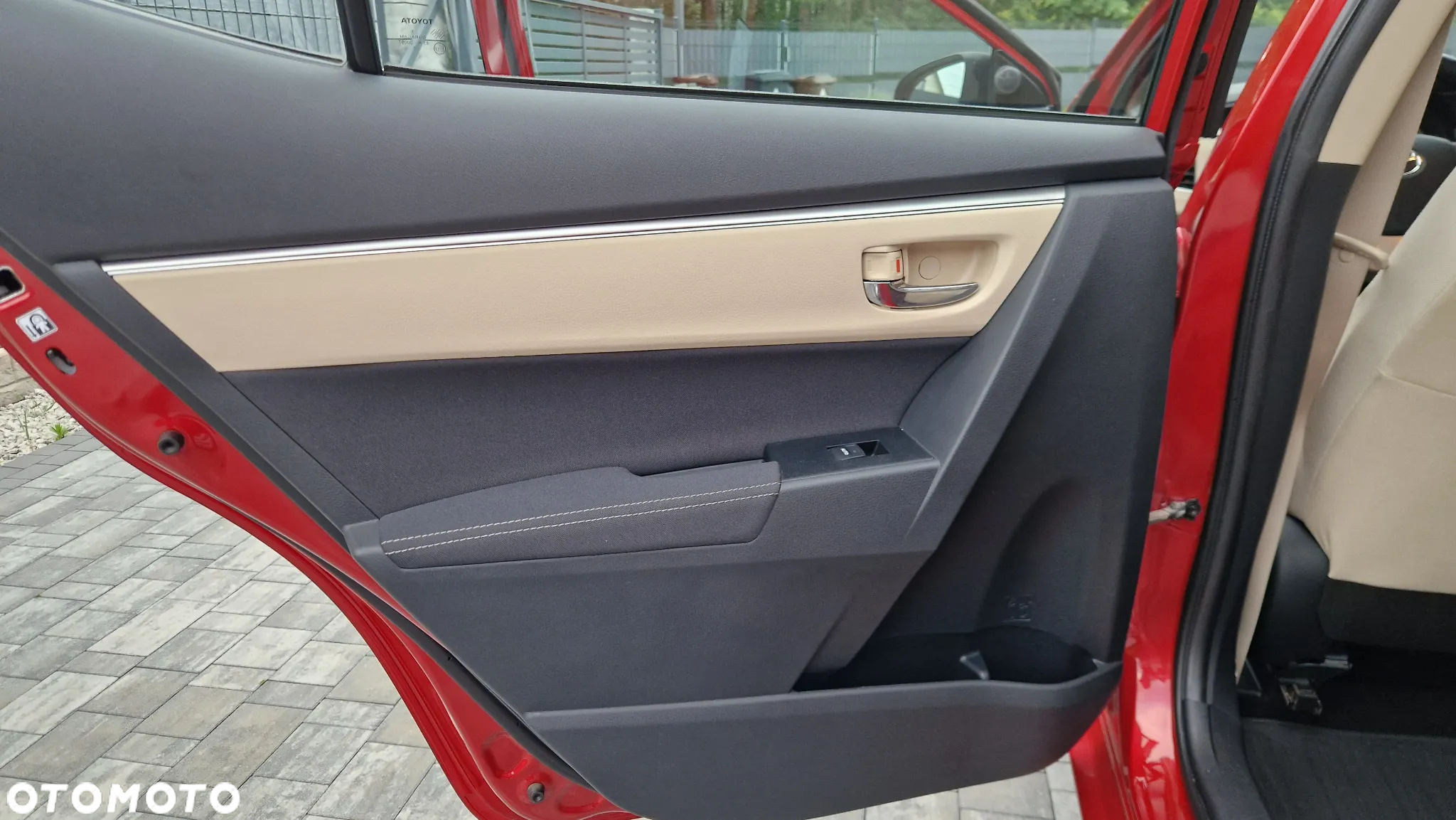 Toyota Corolla 1.6 Premium EU6 - 33