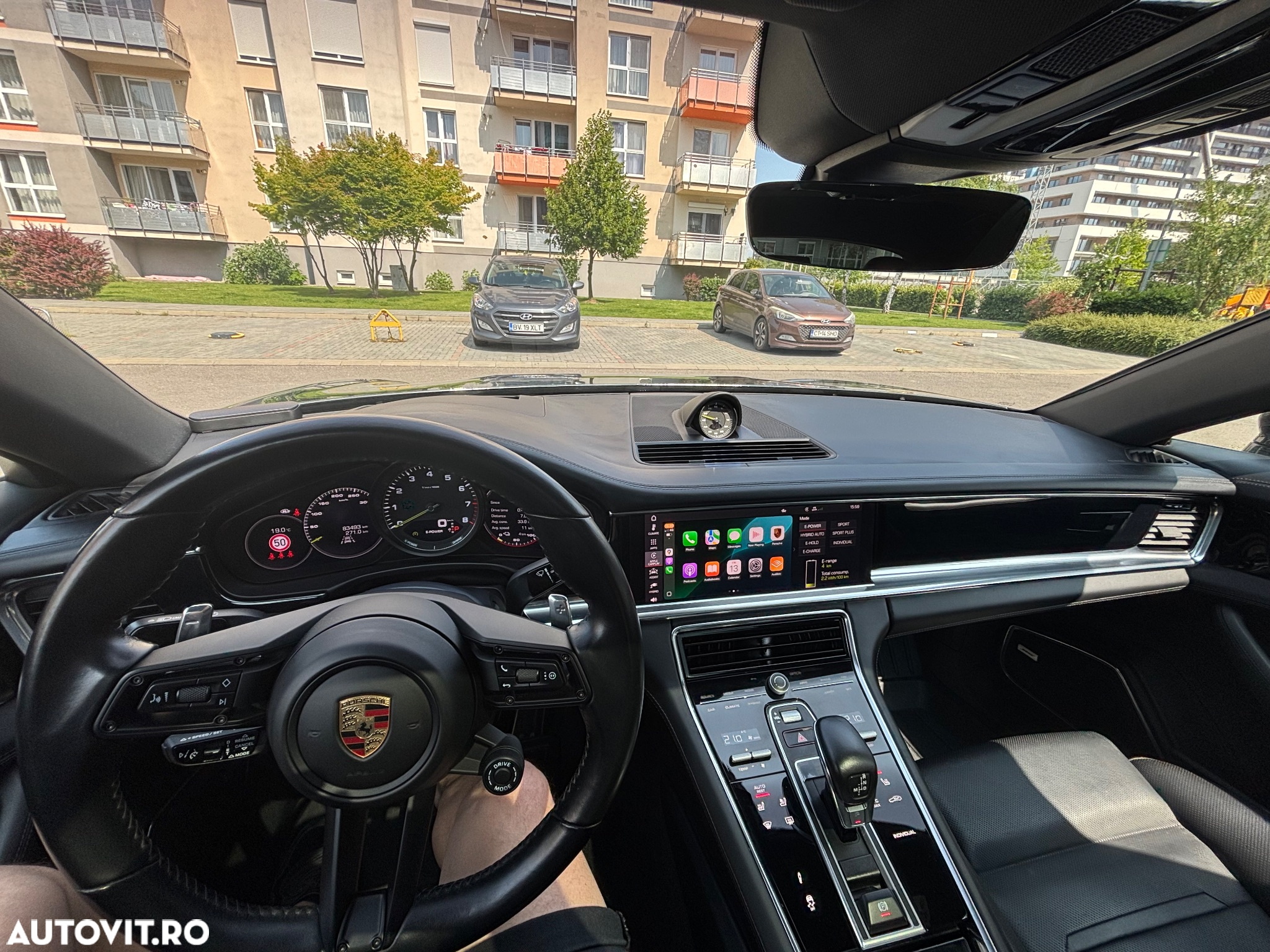 Porsche Panamera 4 E-Hybrid - 14