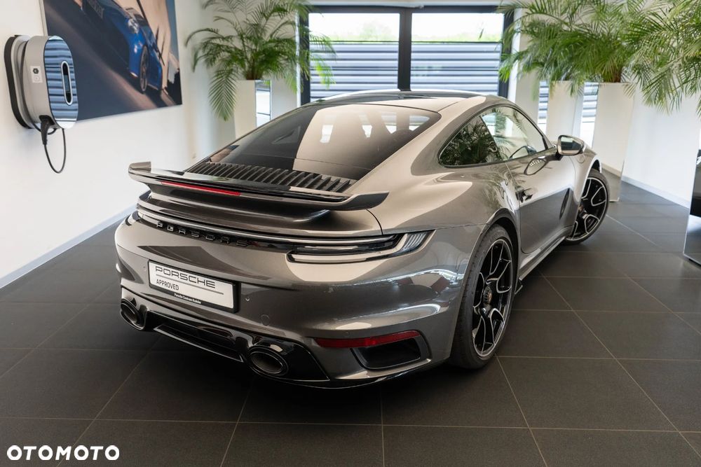 Porsche 911 Turbo S - 9