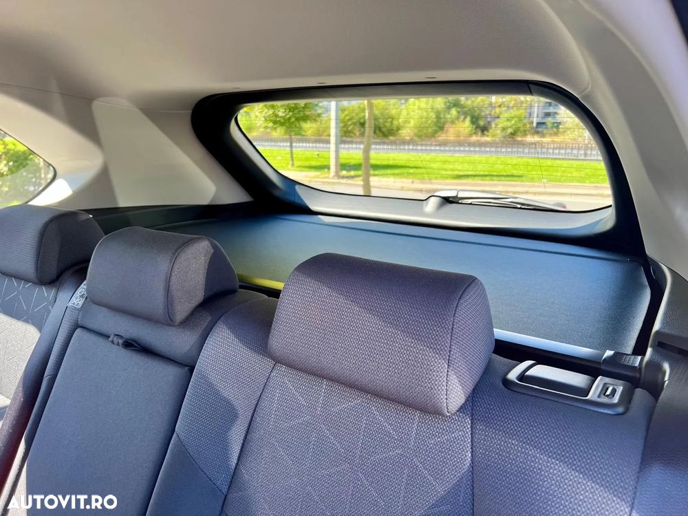 Toyota RAV4 2.5 Hybrid VVT-iE 4x4 Dynamic - 13